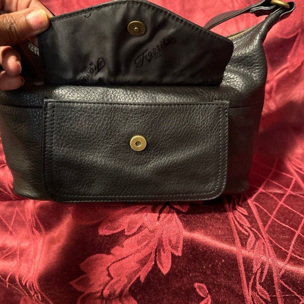 Fossil Black Pebbled Leather Shoulder Bag - Picture 4 of 5